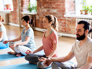 Menschen bei der Meditation